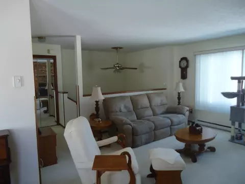 Living - 1502 S 16th Ave S, Fargo, ND 58103 photo 3 of 3