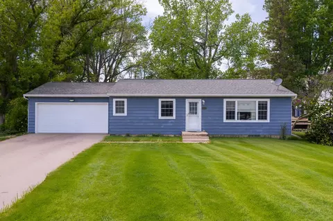 2631 County Road 3 SW, Byron, MN 55920