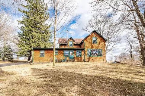 n692 300th Street, Maiden Rock, WI 54750