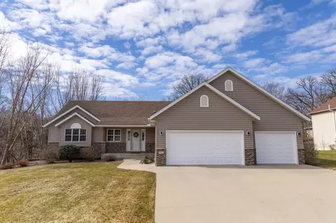 4931 Scenic View Dr SW, Rochester, MN 55902