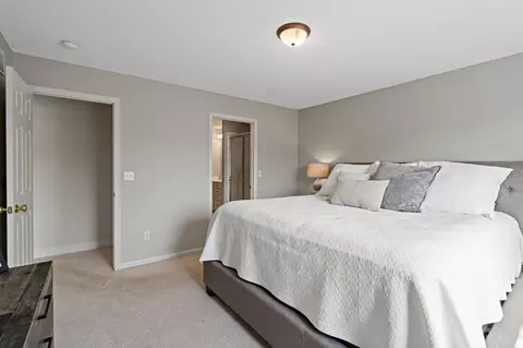 Bedroom - 15585 Cherry Path, Rosemount, MN 55068 photo 4 of 6