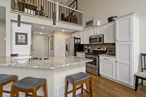 Kitchen - 15585 Cherry Path, Rosemount, MN 55068 photo 1 of 4