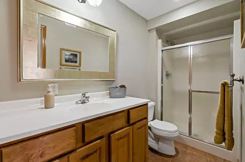 Bath - 15585 Cherry Path, Rosemount, MN 55068 photo 6 of 6