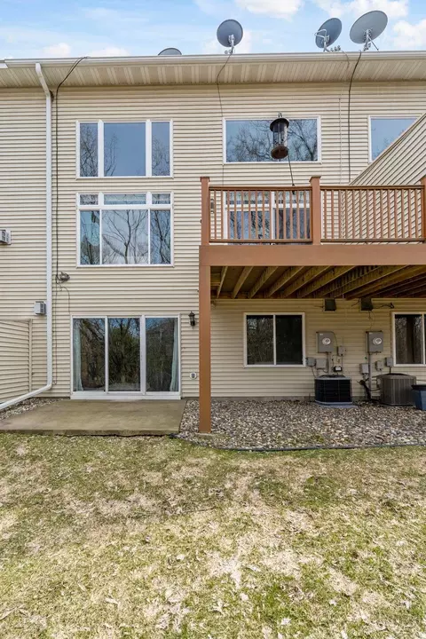 Exterior - 15585 Cherry Path, Rosemount, MN 55068 photo 6 of 8