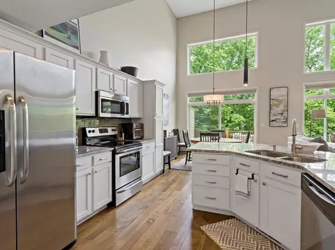Kitchen - 15585 Cherry Path, Rosemount, MN 55068 photo 4 of 4
