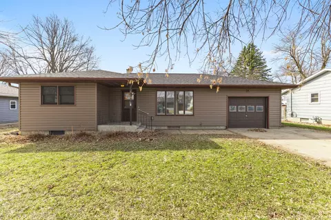 816 W Chandler St, Arlington, MN 55307