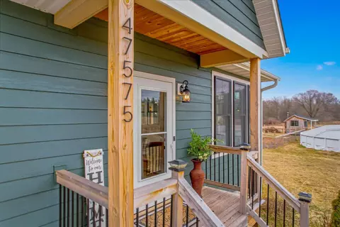 Exterior - 47575 River Rd, Harris, MN 55032 photo 14 of 15