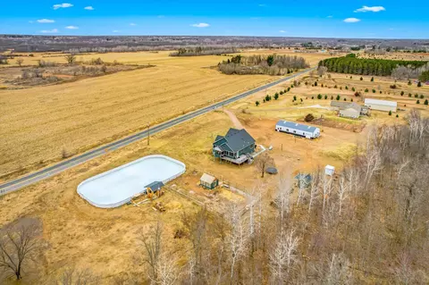 View/Area - 47575 River Rd, Harris, MN 55032 photo 7 of 7
