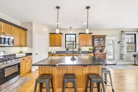 Kitchen - 47575 River Rd, Harris, MN 55032 photo 1 of 6