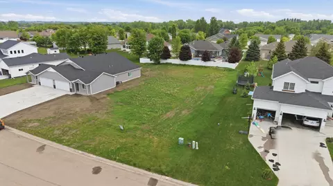 2327 Nature Ln, Hawley, MN 56549