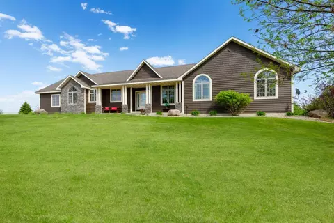 13461 SW 72nd Ave, New Richland, MN 56072