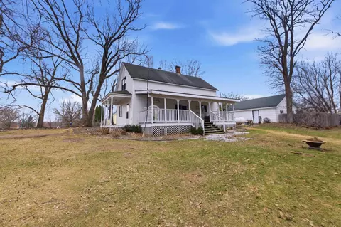 424 W 1st St, Pillager, MN 56473