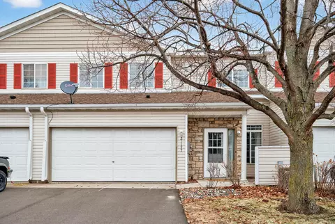 21157 S Clydesdale Curv, Forest Lake, MN 55025