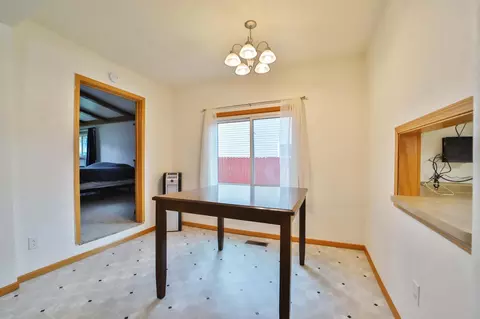 Dining - 319 2nd Ave NE, Brainerd, MN 56401 photo 1 of 3