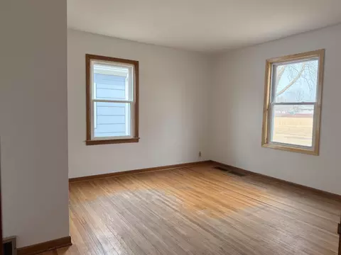 Living - 1968 River Rd, Windom, MN 56101 photo 3 of 3