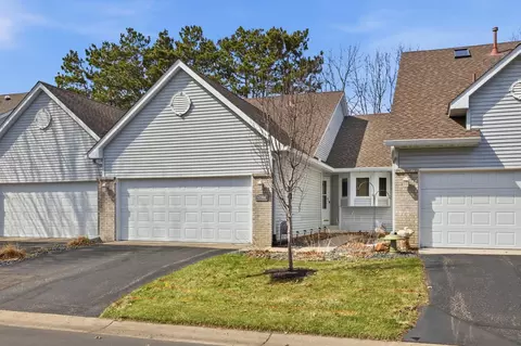 12568 Drake St NW, Coon Rapids, MN 55448