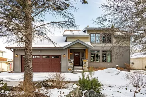 5220 London Rd, Duluth, MN 55804