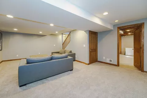 3610 Blue Jay Way, Eagan, MN 55123 photo 22