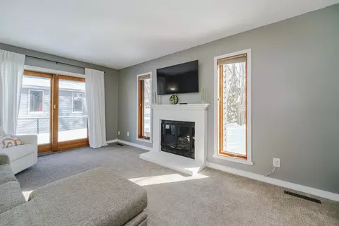 3610 Blue Jay Way, Eagan, MN 55123 photo 16