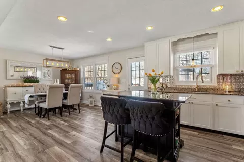 Kitchen - 2012 E 86 12 St, Bloomington, MN 55425 photo 2 of 2