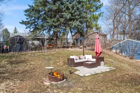 Exterior - 3122 Drury Ln, Mound, MN 55364 photo 4 of 4