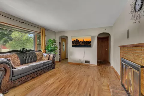 Living - 1017 7th Ave S, Saint Cloud, MN 56301 photo 3 of 6