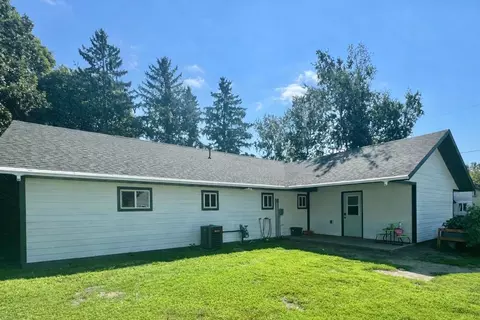 Exterior - 408 Main St E, Bertha, MN 56437 photo 4 of 5