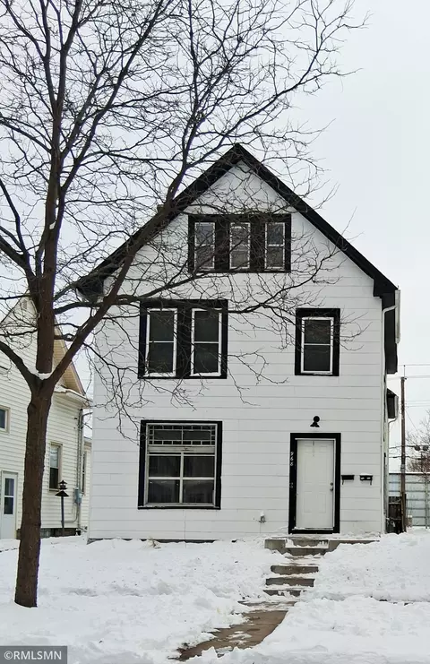 968 Sherburne Ave, Saint Paul, MN 55104