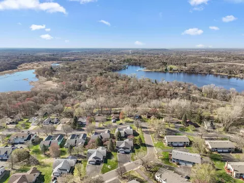 View/Area - 3 Oak Leaf Ln, Circle Pines, MN 55014 photo 5 of 10