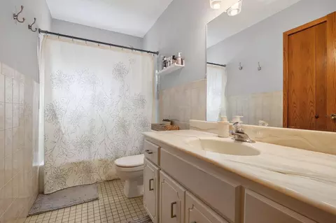 Bath - 3 Oak Leaf Ln, Circle Pines, MN 55014 photo 1 of 2