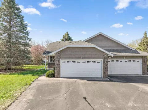 Exterior - 3 Oak Leaf Ln, Circle Pines, MN 55014 photo 9 of 9