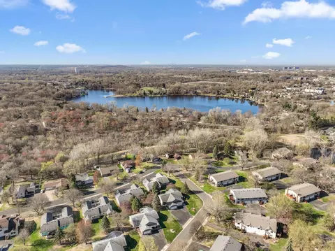 View/Area - 3 Oak Leaf Ln, Circle Pines, MN 55014 photo 6 of 10