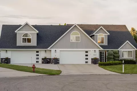 1814 Brentwood Ct, West Fargo, ND 58078