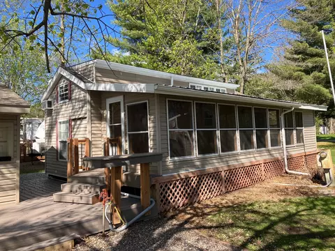 25671 Circle Dr, Brainerd, MN 56401