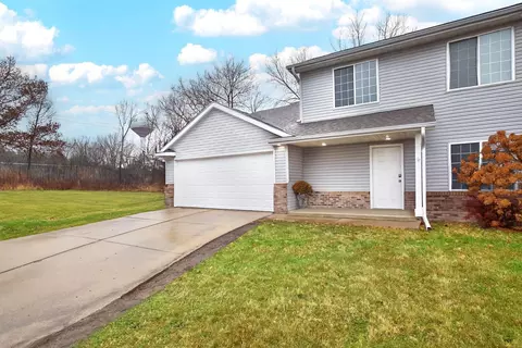 29 6th Ave SE, Dodge Center, MN 55927
