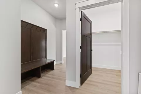 Entry Way - 3674 36th St S, Saint Cloud, MN 56301 photo 4 of 4