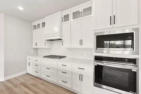 Kitchen - 3674 36th St S, Saint Cloud, MN 56301 photo 2 of 4