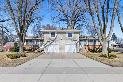 4318 W 4320 W 126th St, Savage, MN 55378
