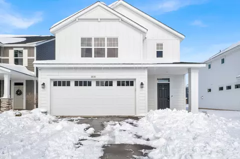 6830 102nd St S, Cottage Grove, MN 55016