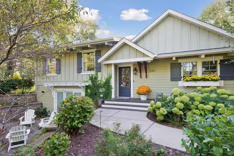 381 Margaret Cir, Wayzata, MN 55391