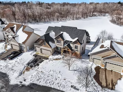 19933 Dover Dr, Farmington, MN 55024