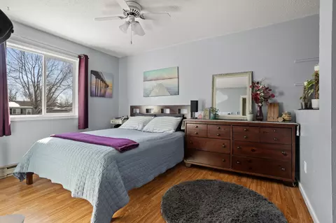 Bedroom - 422 5th Ave, Mapleton, ND 58059 photo 2 of 4