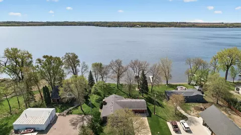 5024 Cannon Lake Trl, Faribault, MN 55021