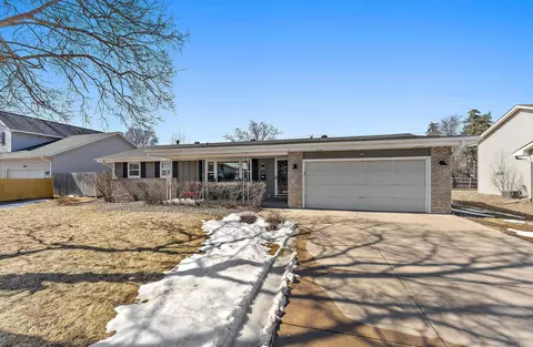 5615 Twin Lake Ter N, Crystal, MN 55429