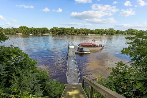 View/Area - 705 W River Pkwy, Champlin, MN 55316 photo 5 of 13
