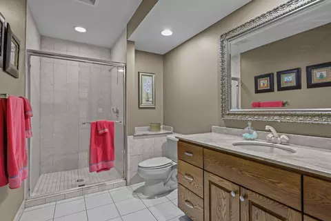 Bath - 705 W River Pkwy, Champlin, MN 55316 photo 5 of 6