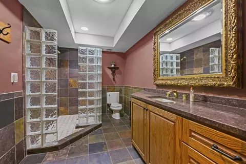 Bath - 705 W River Pkwy, Champlin, MN 55316 photo 6 of 6
