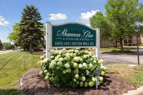 1871 Silver Bell Rd #307, Eagan, MN 55122