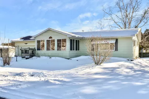 8650 Barb Ln, Winona, MN 55987