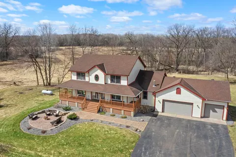 32126 Hornsby St NE, North Branch, MN 55056